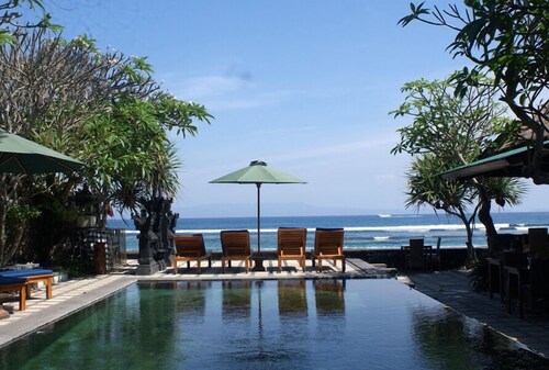 Alam Asmara Dive Resort Bali