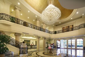 Khu sảnh