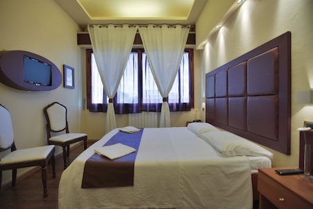 Sábanas italianas Frette, ropa de cama hipoalergénica y escritorio