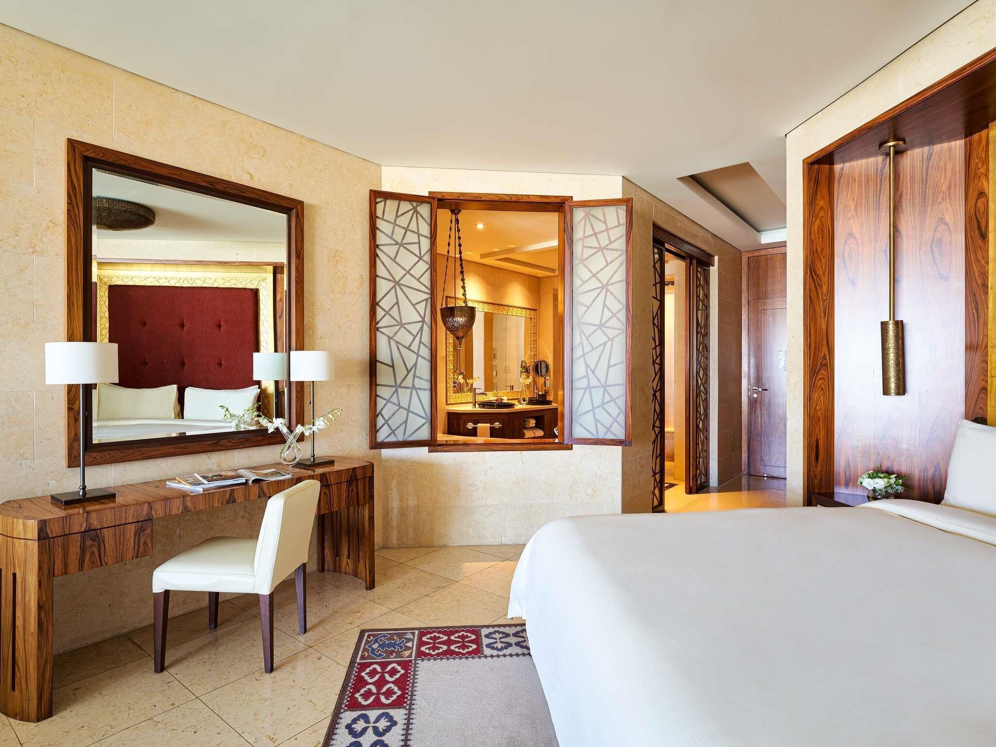 Premium bedding, minibar, in-room safe, desk