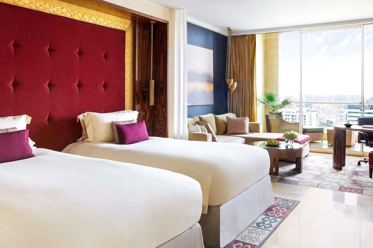 Premium bedding, minibar, in-room safe, desk