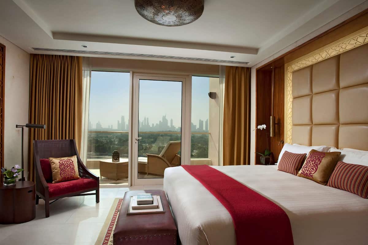 1 slaapkamer, luxe beddengoed, een minibar, een kluis op de kamer