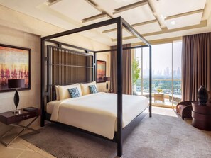 Presidential Room, 1 Bedroom | Premium bedding, minibar, in-room safe, desk - Raffles Dubai (Dubai)