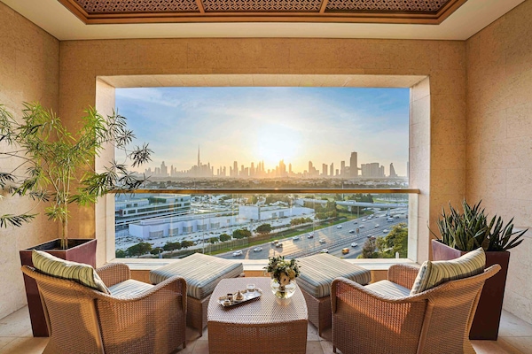 Raffles, Club Twin Room, 2 Single Beds