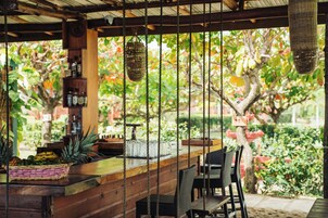 Bar (en la propiedad)