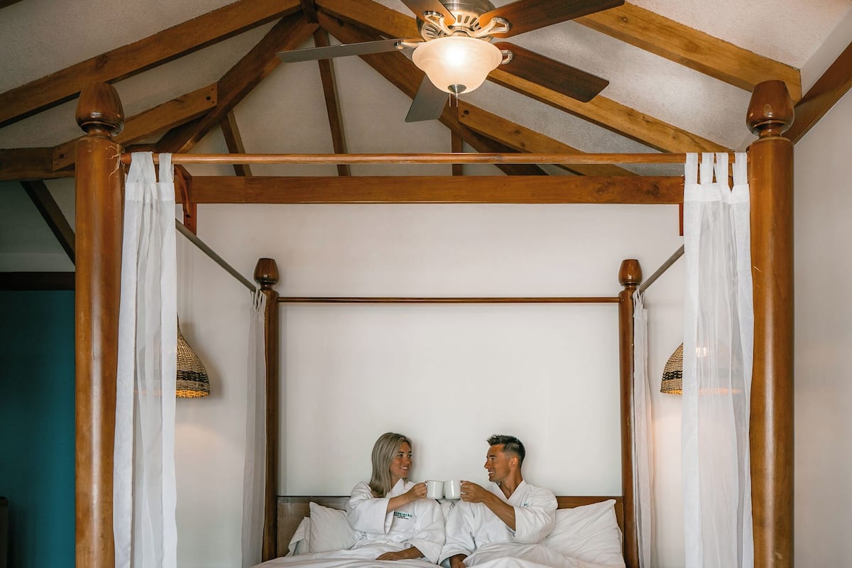 Literie de qualité supérieure, coffres-forts dans les chambres