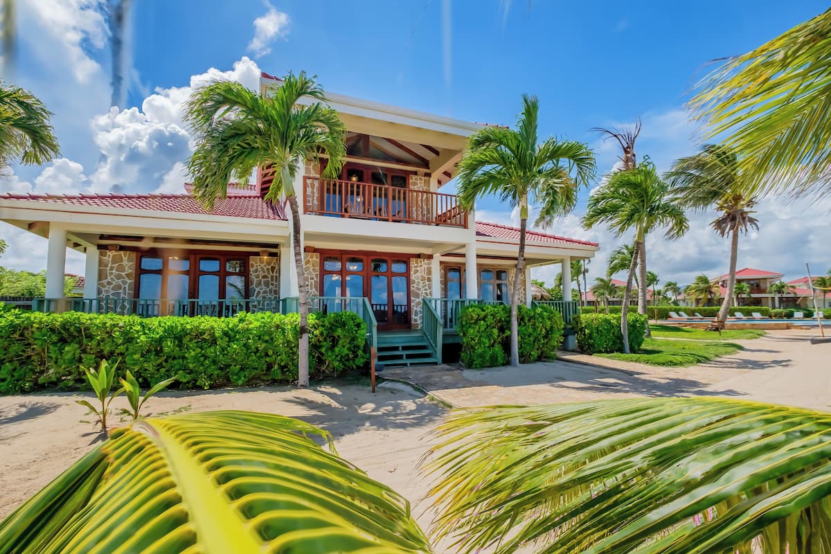 Beach/ocean view
