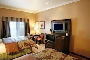 In-room safe, desk, iron/ironing board, free WiFi