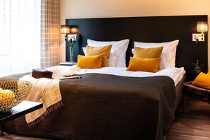 Family Room, 1 King Bed, Non Smoking, Kitchenette (with Sofabed) | In-room safe, blackout drapes, iron/ironing board - Best Western Plus Time Hotel (Stockholm)