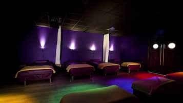 Sauna, boblebad, dampbad, massagebehandlinger