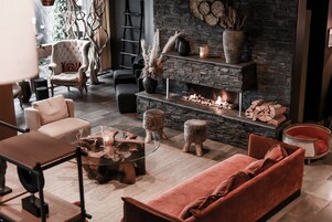 Sala de estar en el lobby