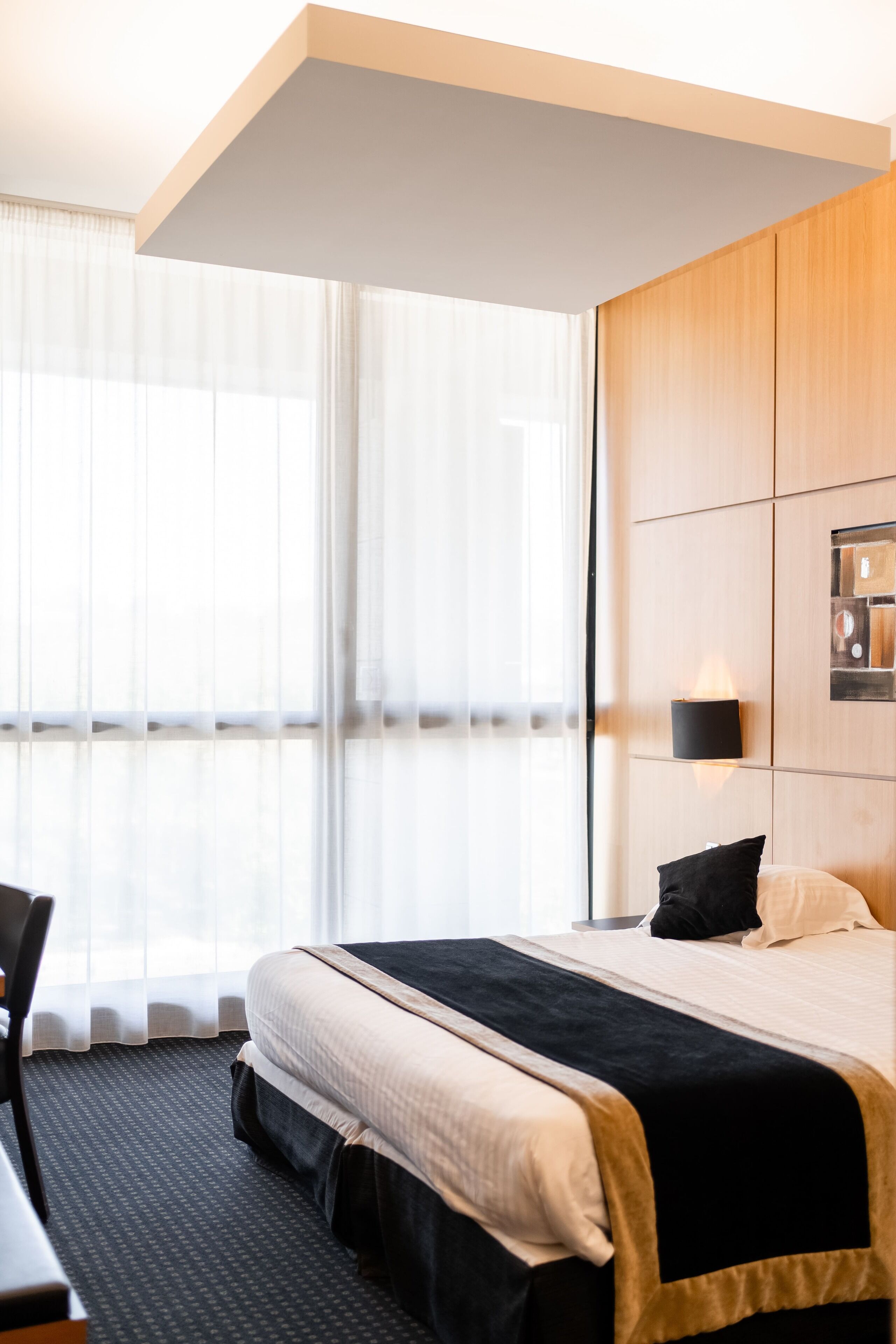 Chambre Supérieure Double ou avec lits jumeaux | Coffres-forts dans les chambres, bureau, fer et planche à repasser