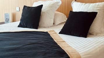 Superior Double Room | In-room safe, desk, iron/ironing board, free cribs/infant beds