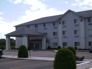 Exterior - Astoria Inn (Knox)