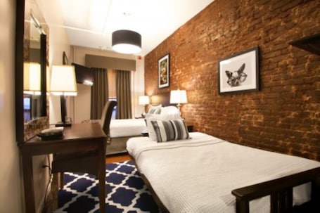 In-room safe, blackout drapes, iron/ironing board, WiFi. Hotel 309