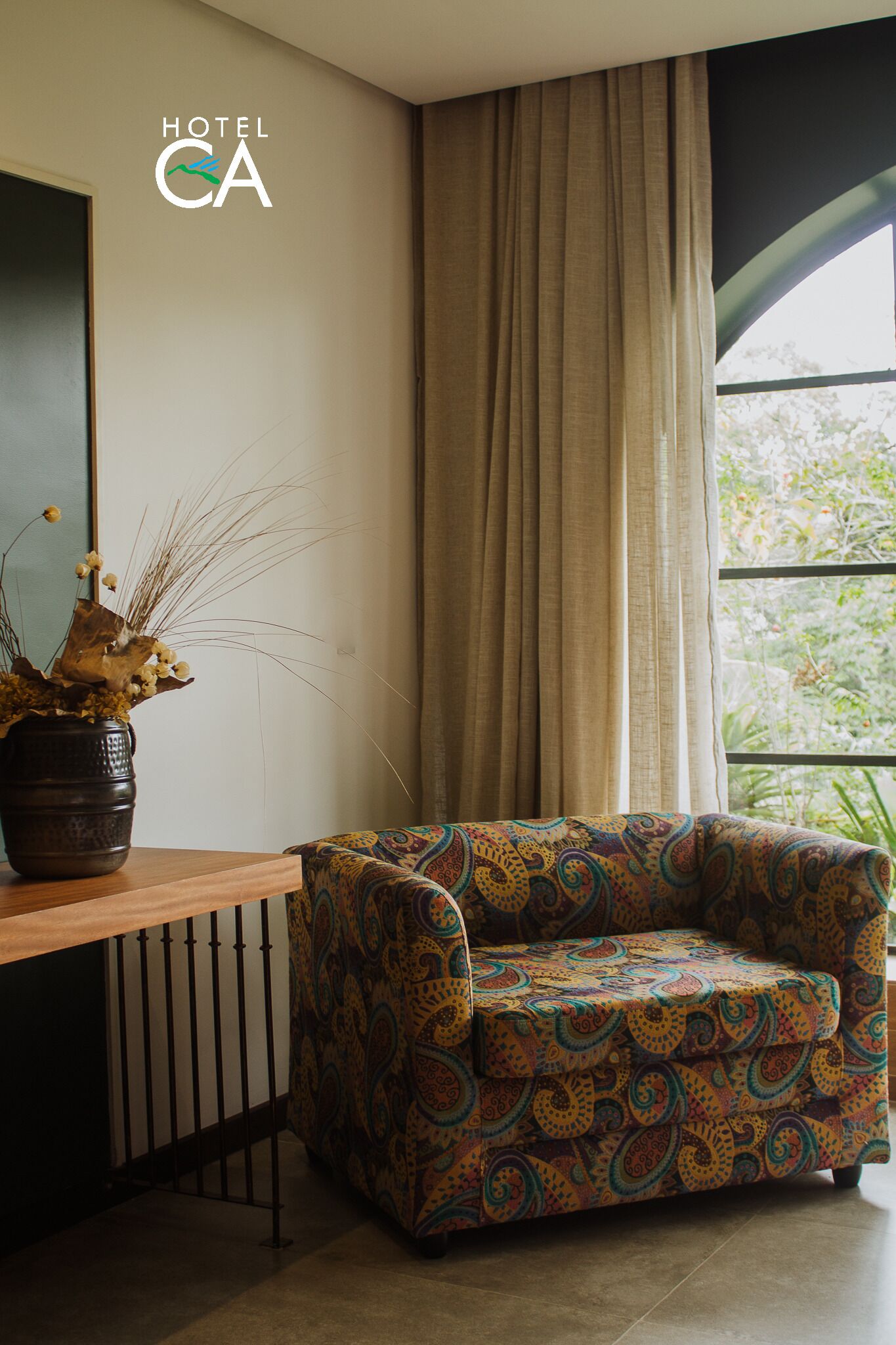 deluxe triple room, garden view (canto do rio) | 1 bedroom, premium bedding, minibar, in-room safe