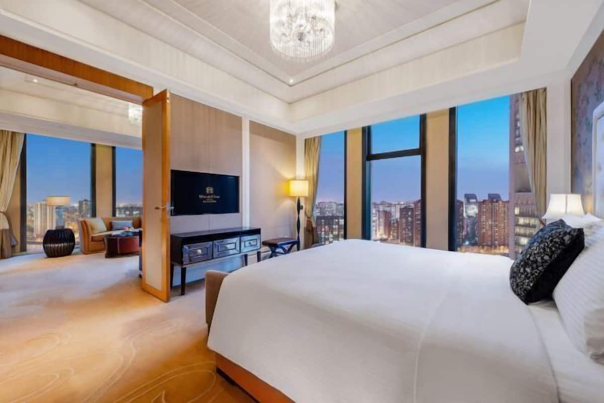 Premium bedding, down duvets, Select Comfort beds, minibar
