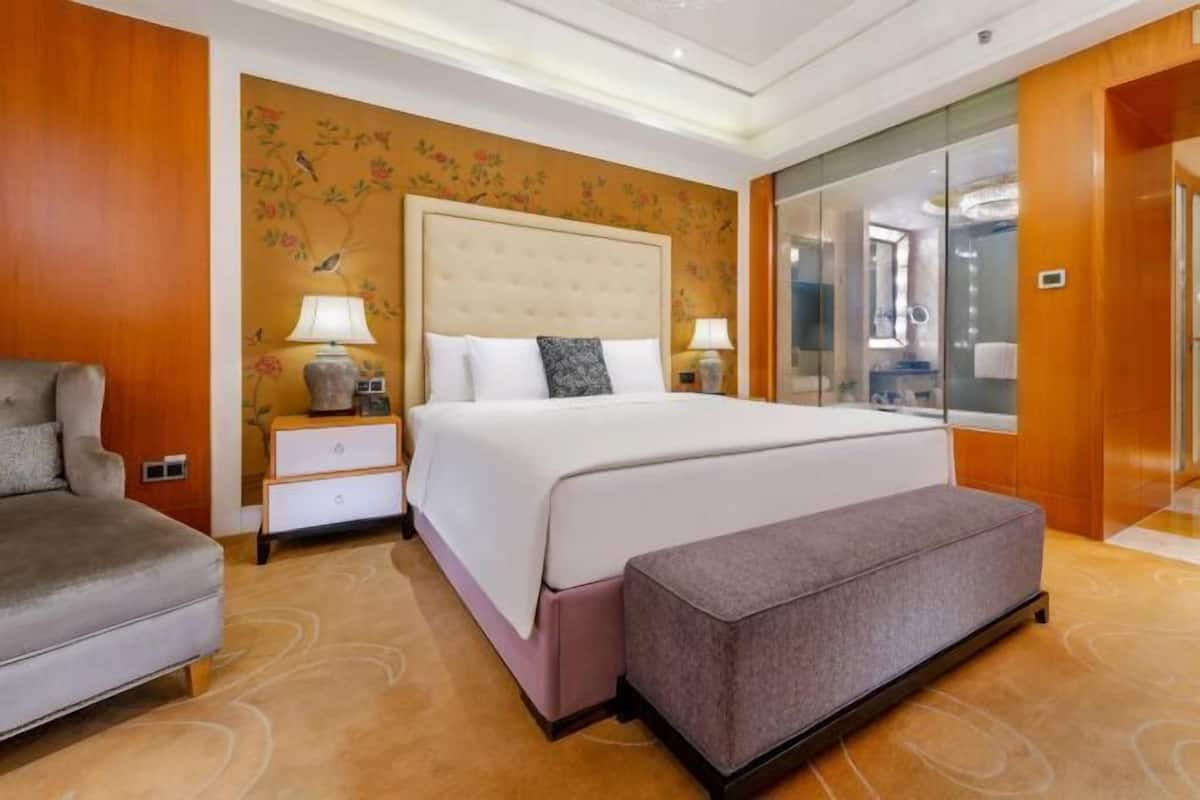Premium bedding, down duvets, Select Comfort beds, minibar