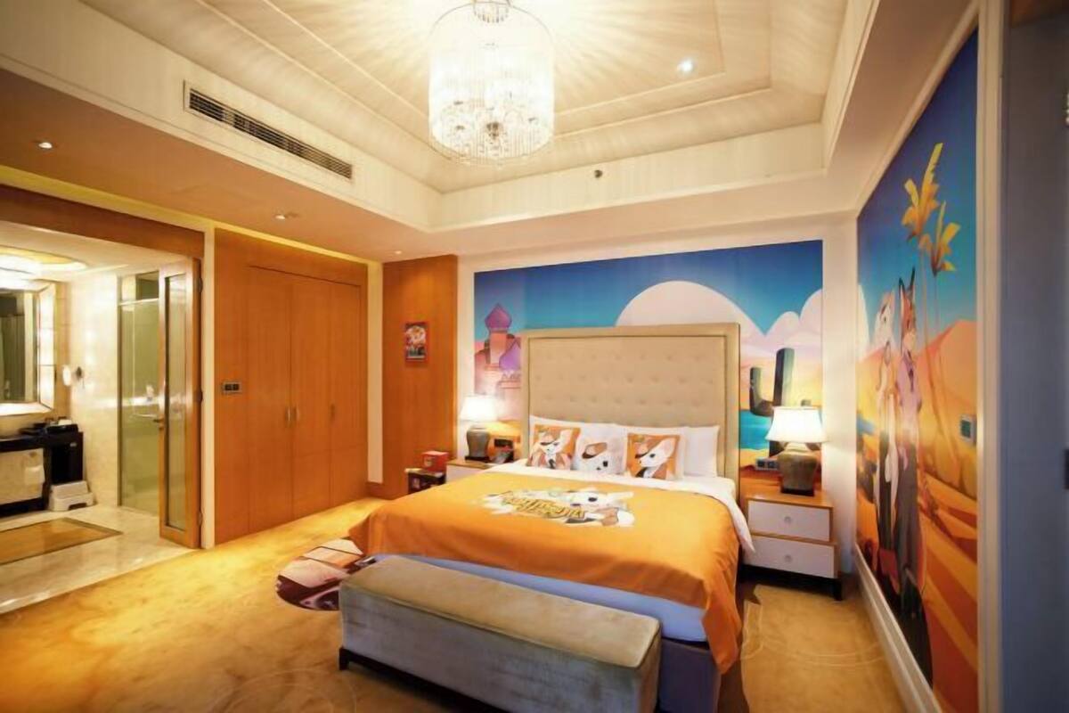 Premium bedding, down duvets, Select Comfort beds, minibar