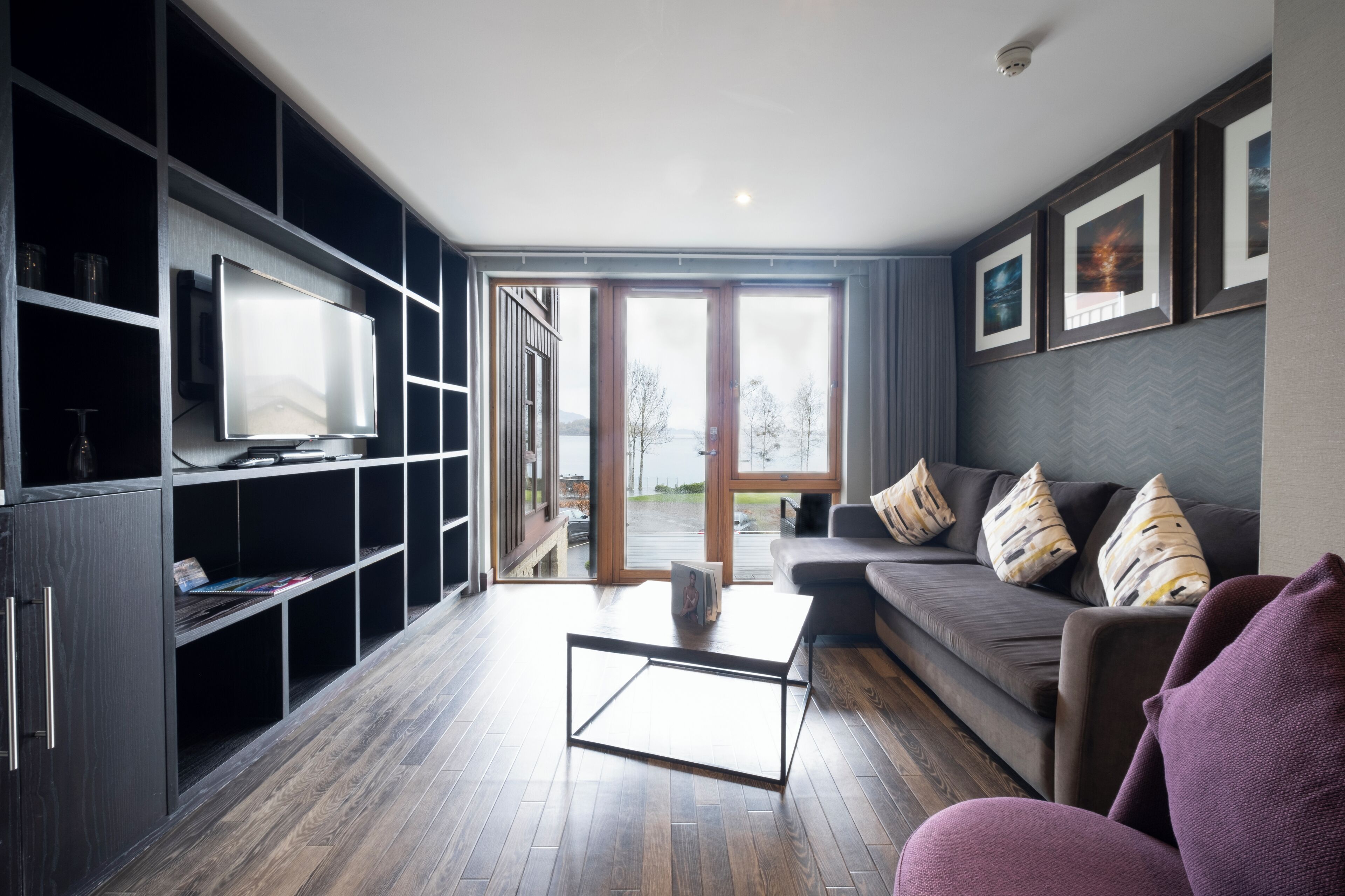 family suite | living area