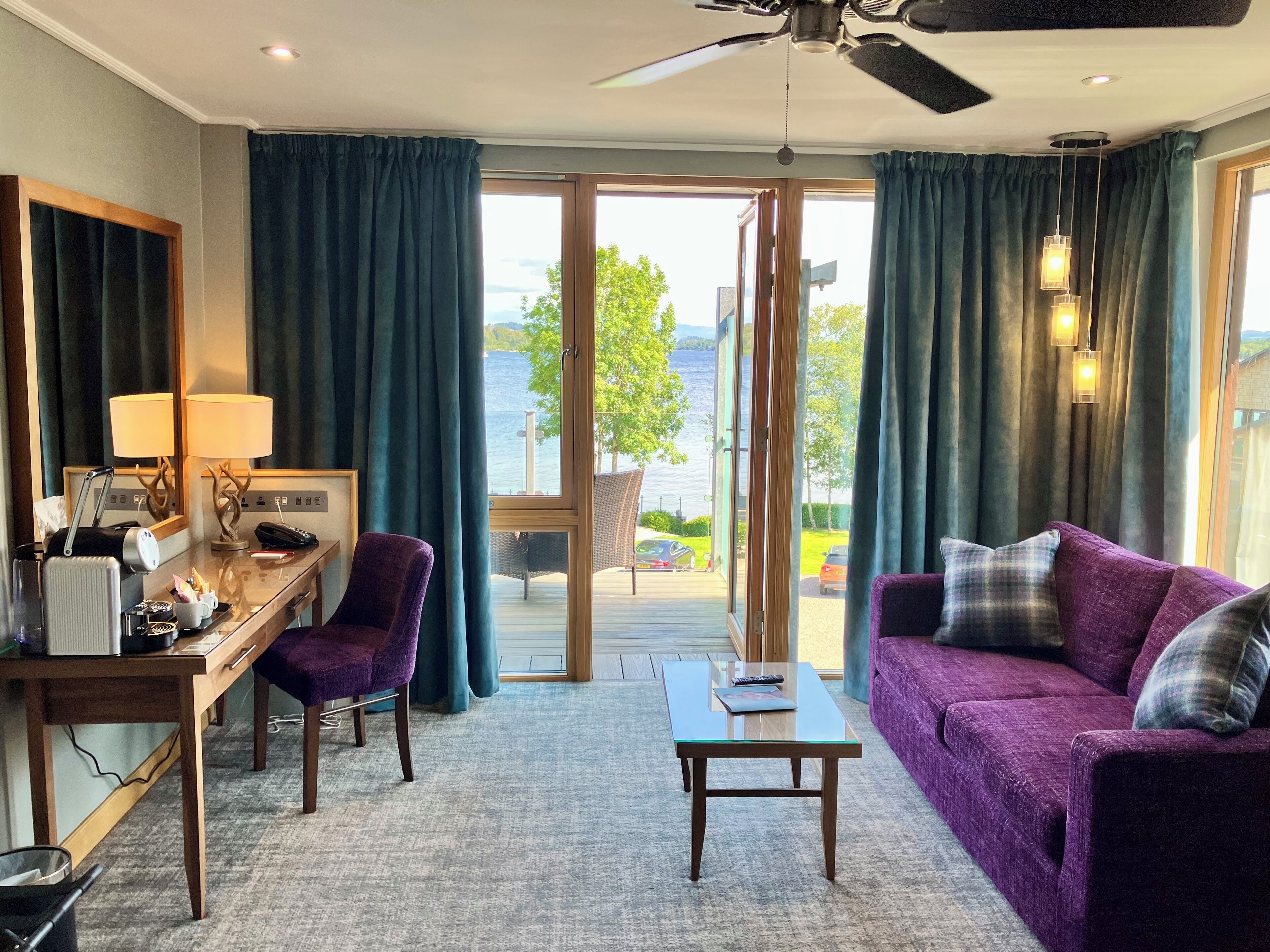 executive double room | 1 bedroom, hypo-allergenic bedding, minibar, in-room safe