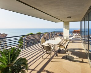 Standard Room | Terrace/patio