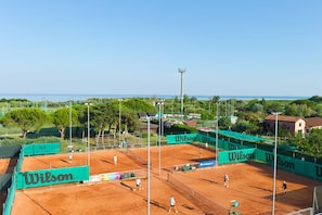 Tennis court