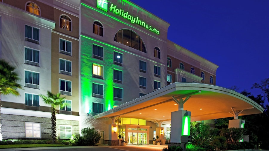Holiday Inn & Suites Ocala Conference Center by IHG