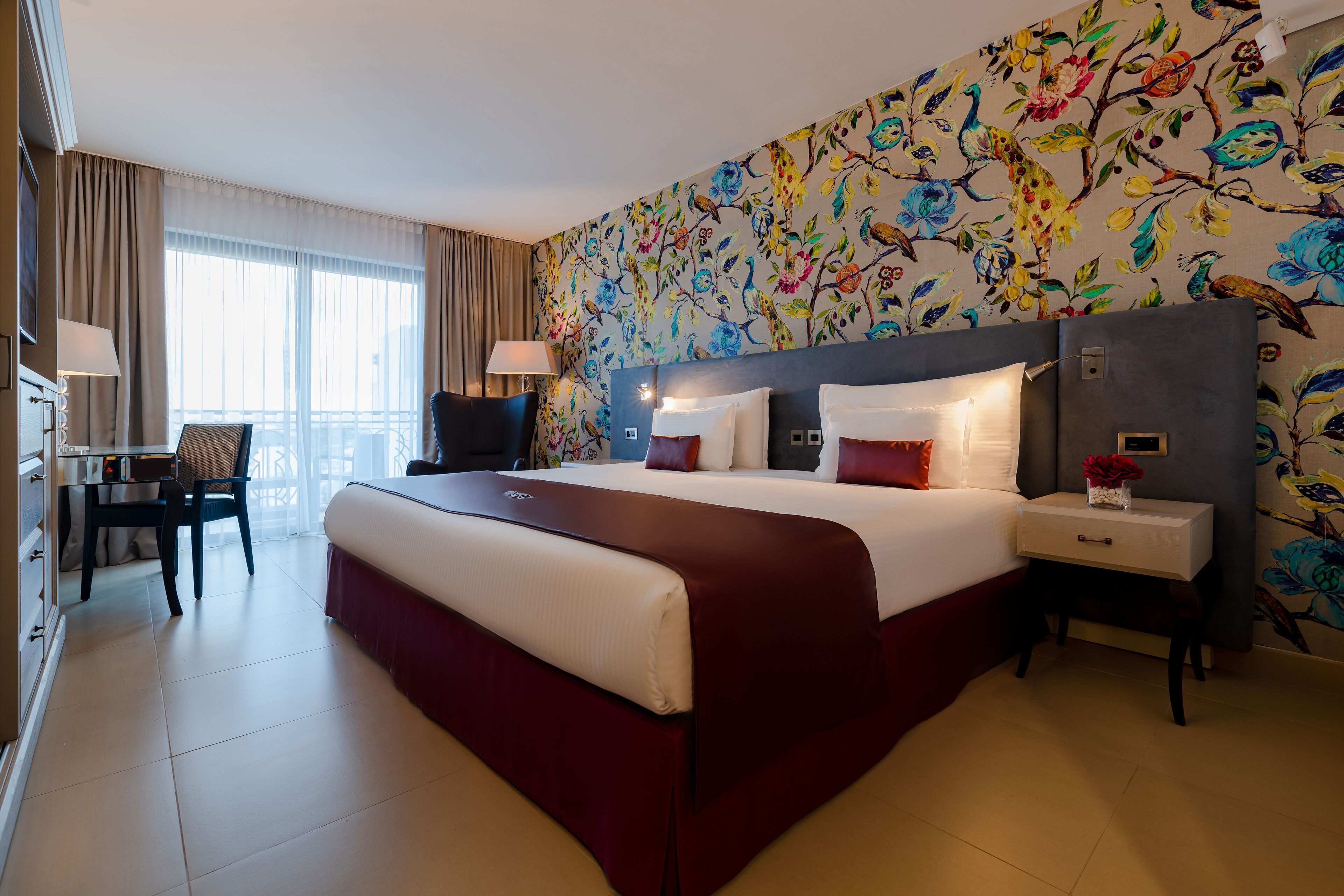 Premium bedding, minibar, in-room safe, desk