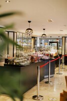 Frokostbuffé er inkludert hver dag