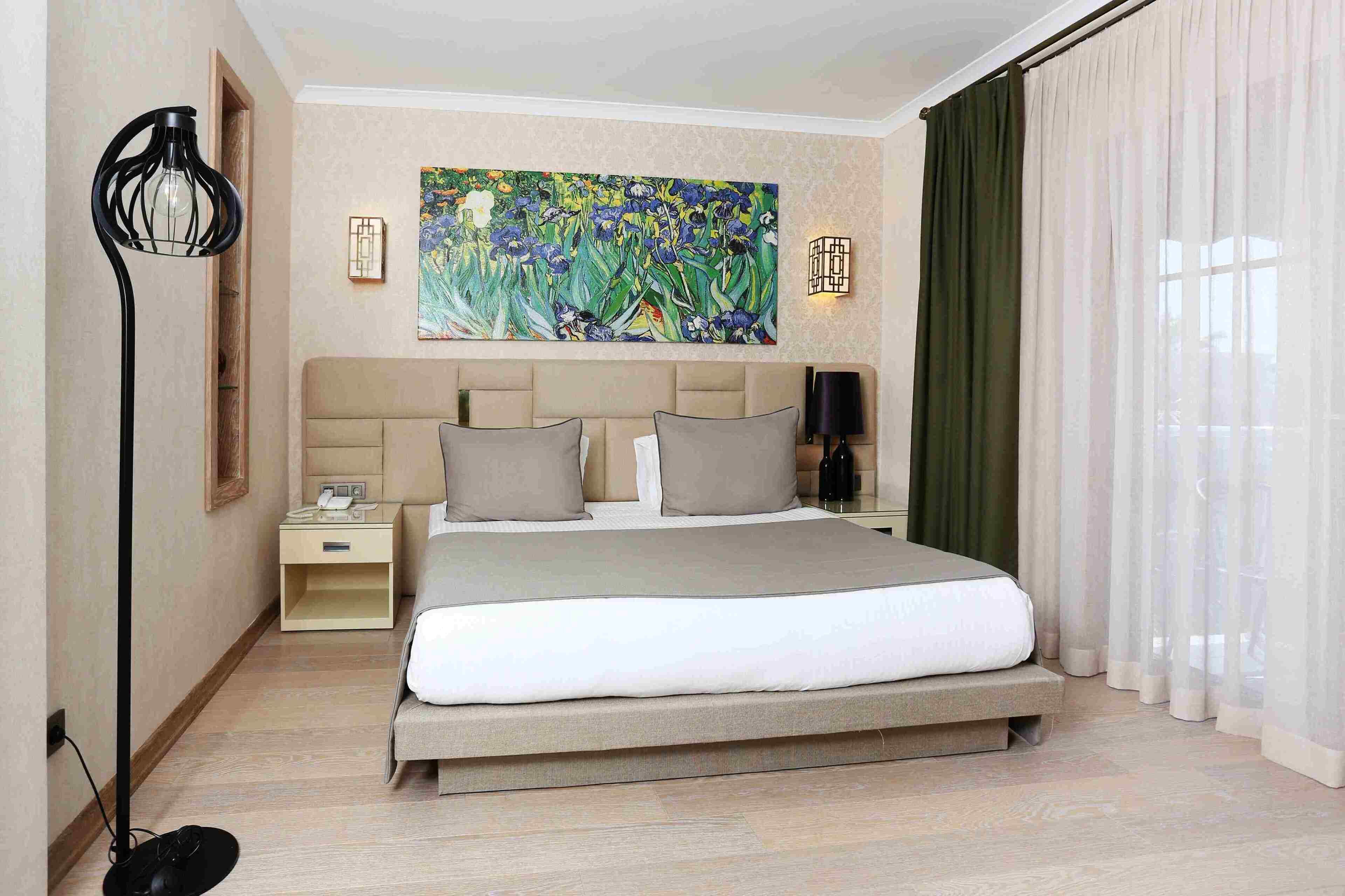 superior room | 1 bedroom, premium bedding, tempur-pedic beds, minibar