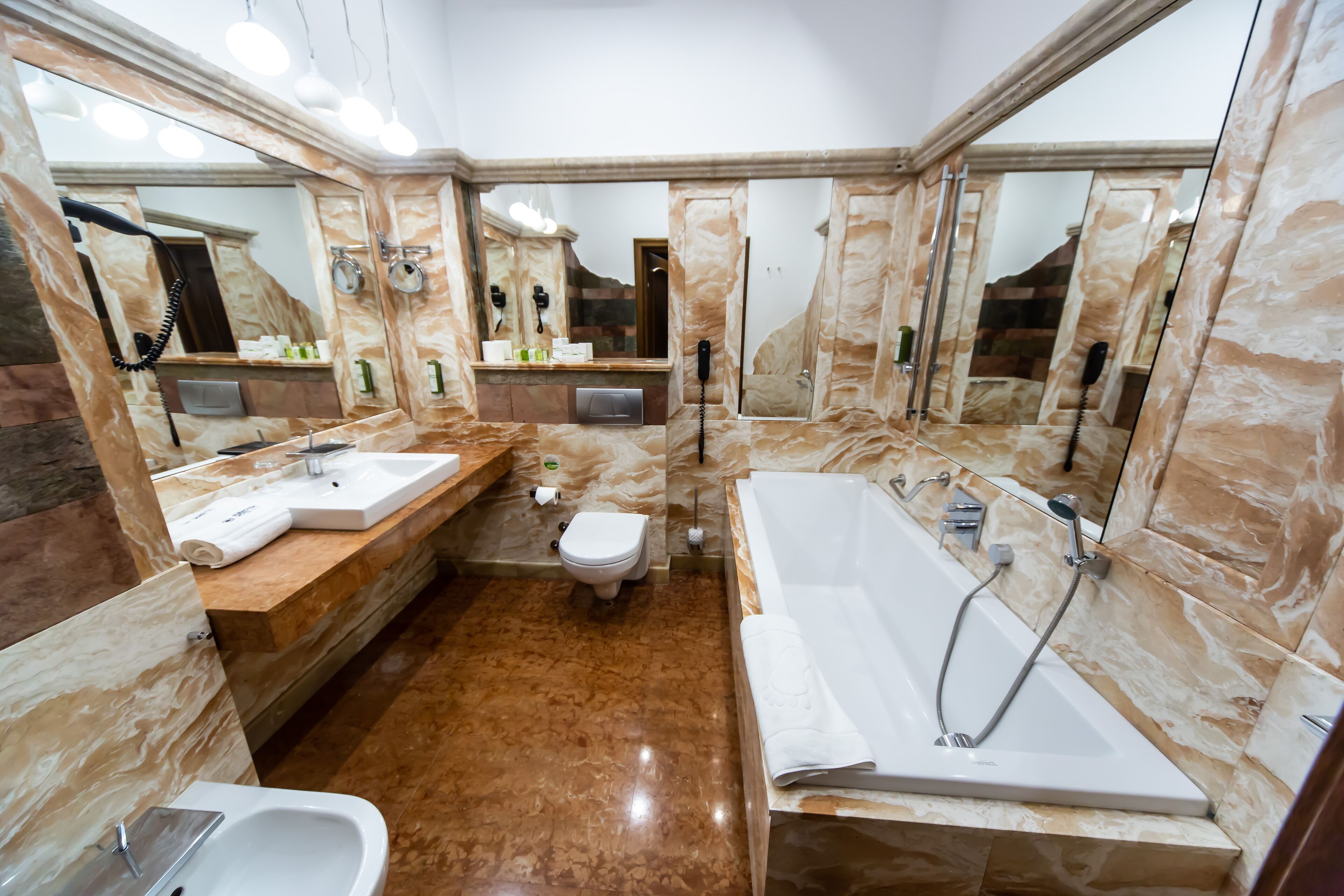 suite | bathroom | free toiletries, hair dryer, towels, soap