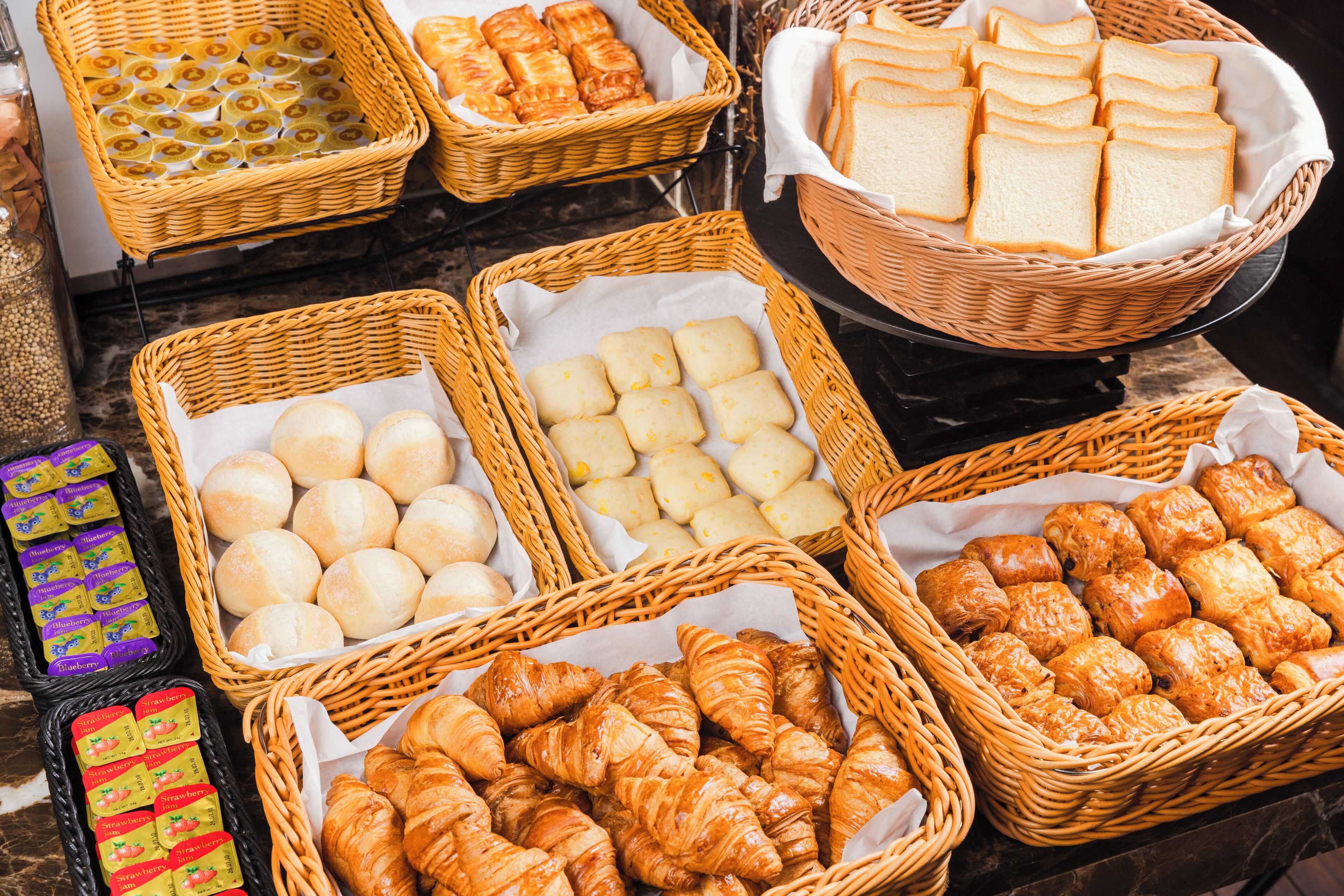 朝食ビュッフェ