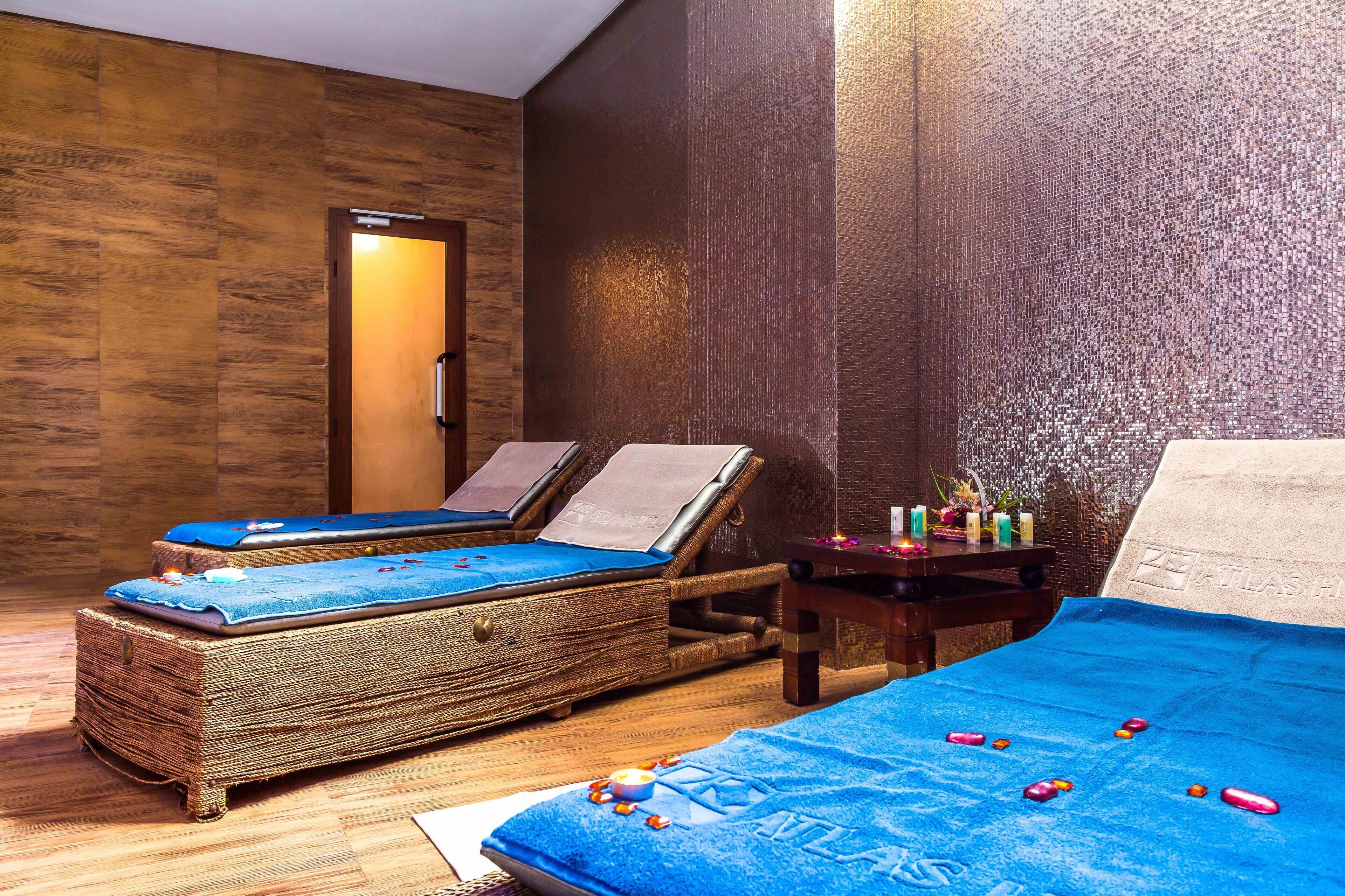 sauna, body treatments, body wraps, body scrubs, facials