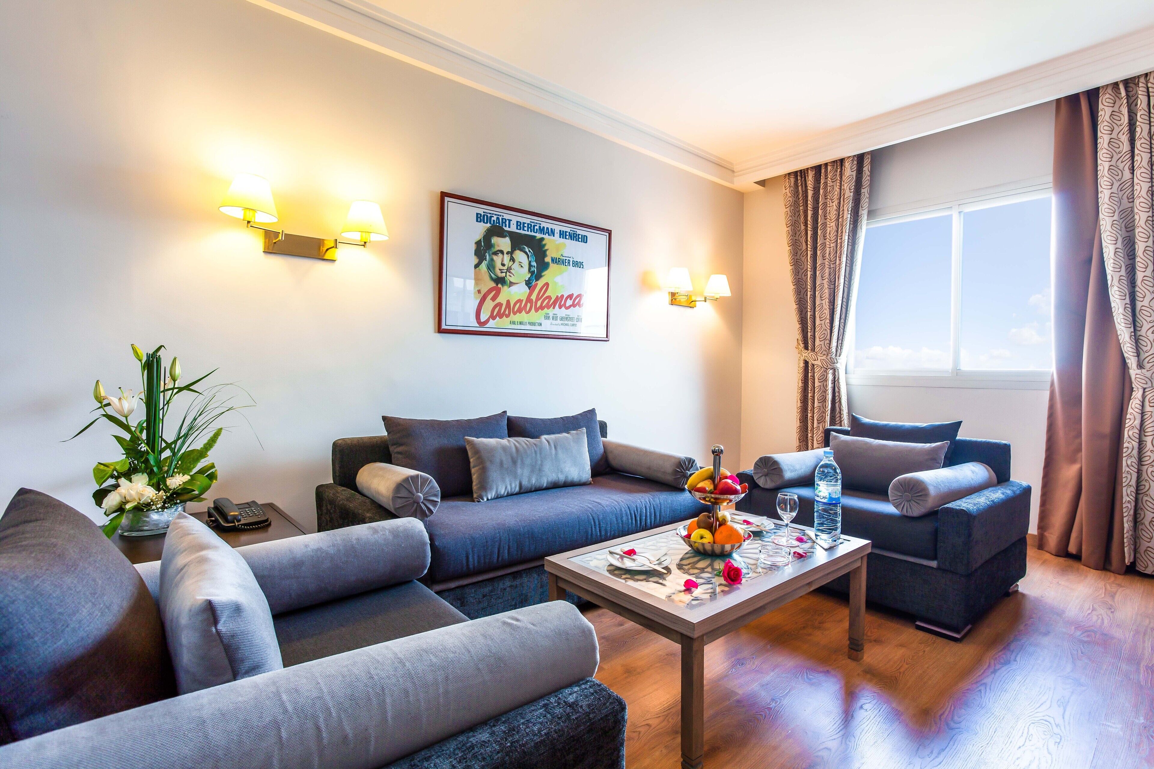 junior suite | living area | tv