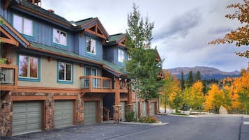 Appart'hôtel Classique, 2 chambres | Façade de l’hébergement