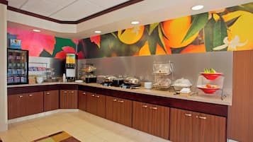Free daily continental breakfast