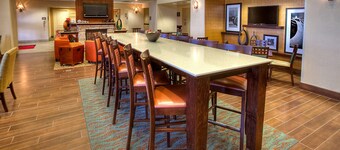 Hampton Inn Suites Altus