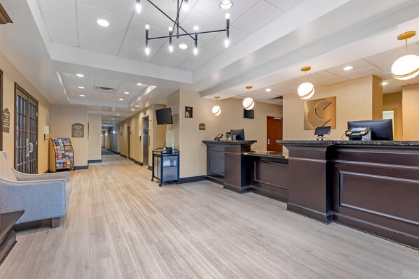 Lobby - Comfort Inn & Suites Chestertown (Chestertown)