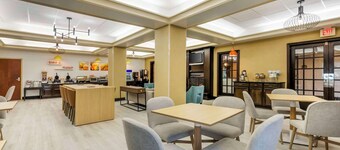 Comfort Inn & Suites Chestertown