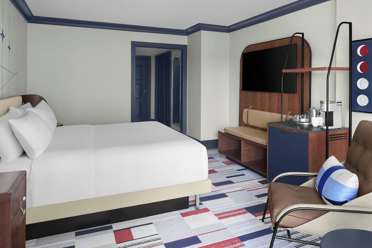 Room, 1 King Bed, City View (Urban)