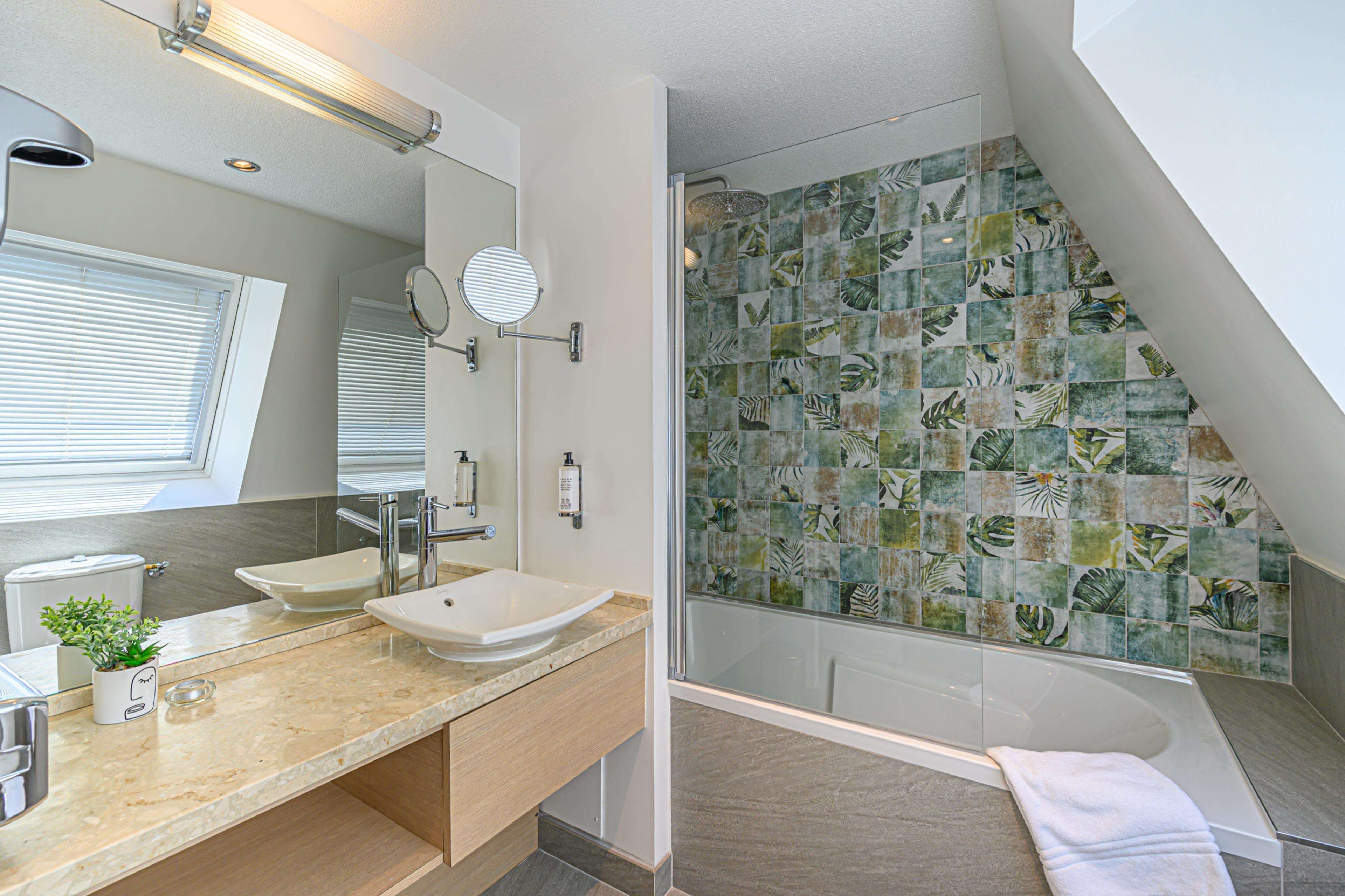 family duplex, multiple beds, terrace | bathroom | shower, free toiletries, hair dryer, towels