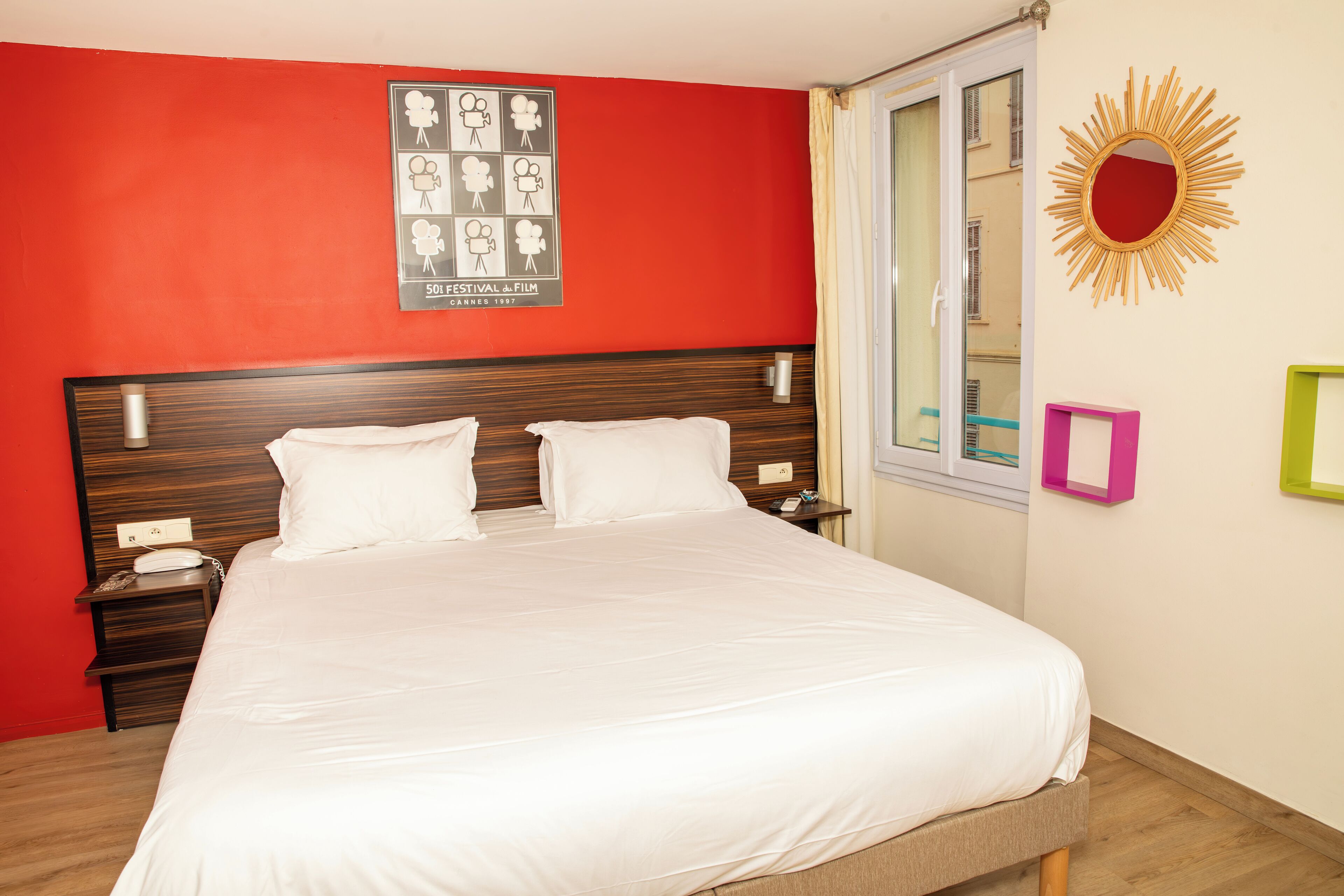 1 bedroom, in-room safe, desk, blackout curtains