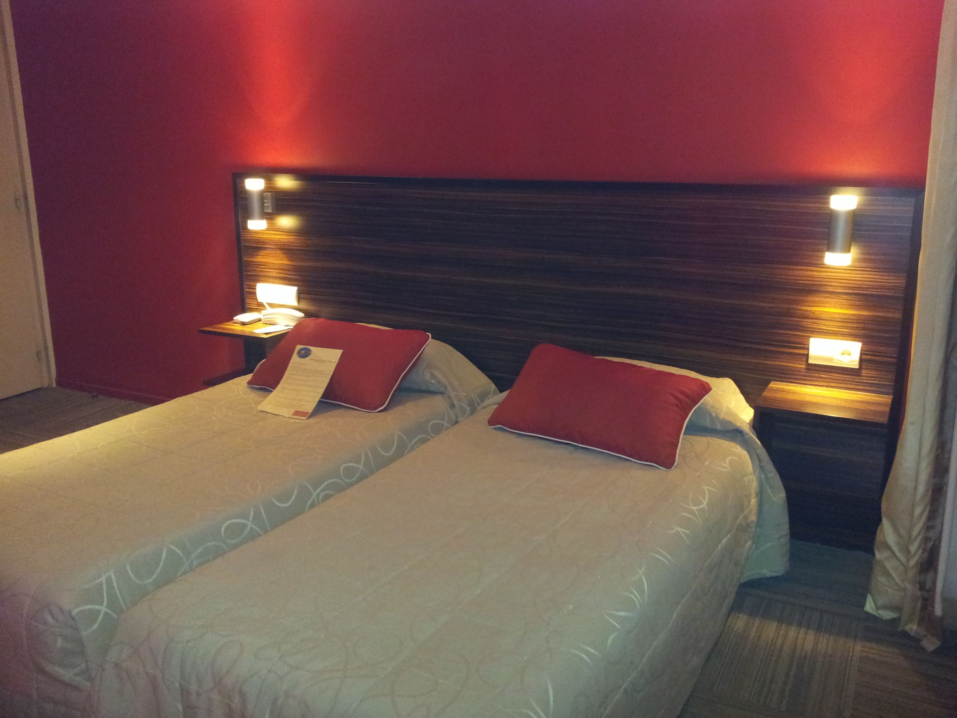 privilege double room | 1 bedroom, in-room safe, desk, blackout curtains