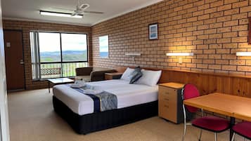 Standard Room, Non Smoking, Balcony (King room)