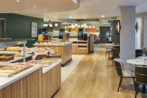 Daily buffet breakfast for a fee