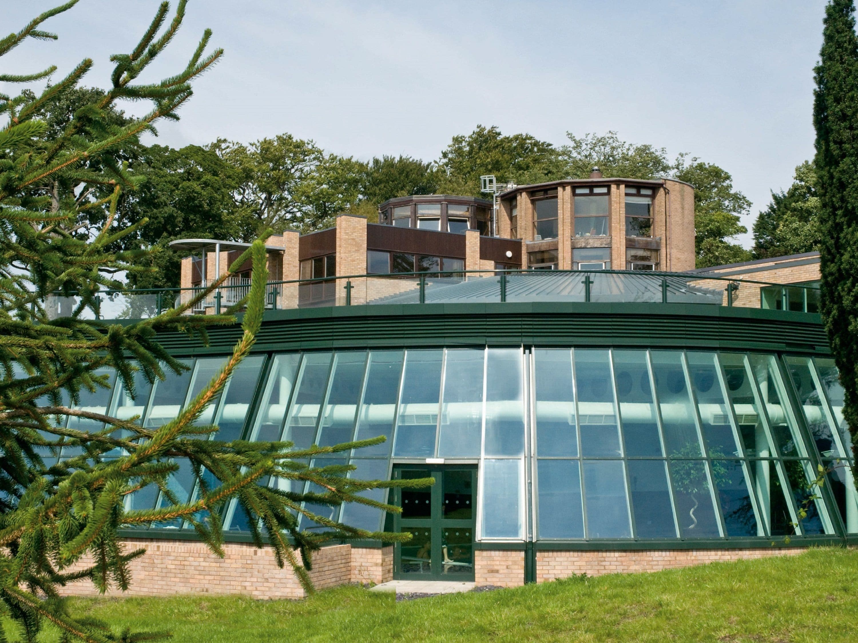 저자극성 침구, 객실 내 금고, 책상, 다리미/다리미판