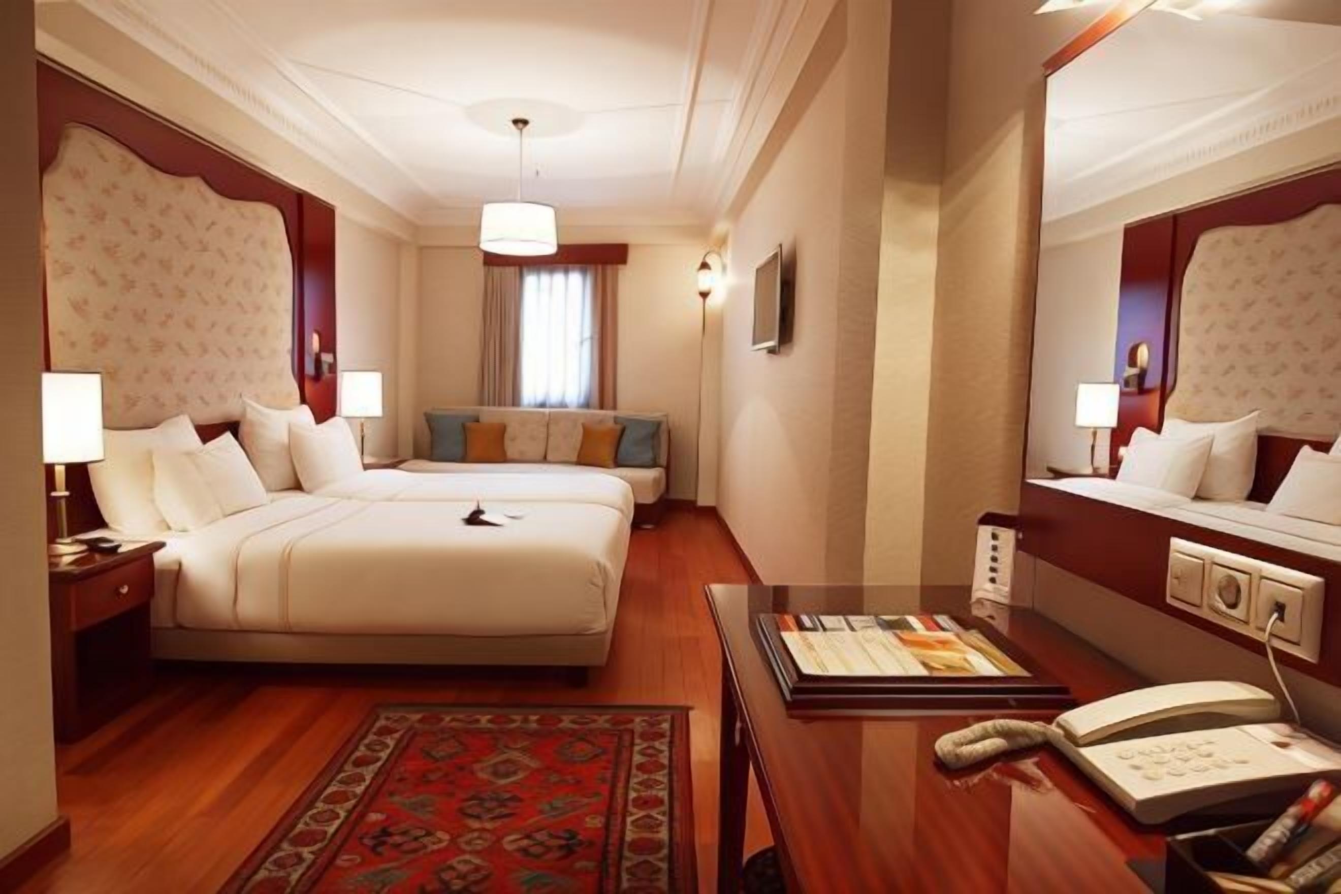 Minibar, in-room safe, desk, soundproofing