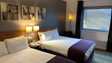 Chambre Standard, 2 lits doubles (Pitch View)