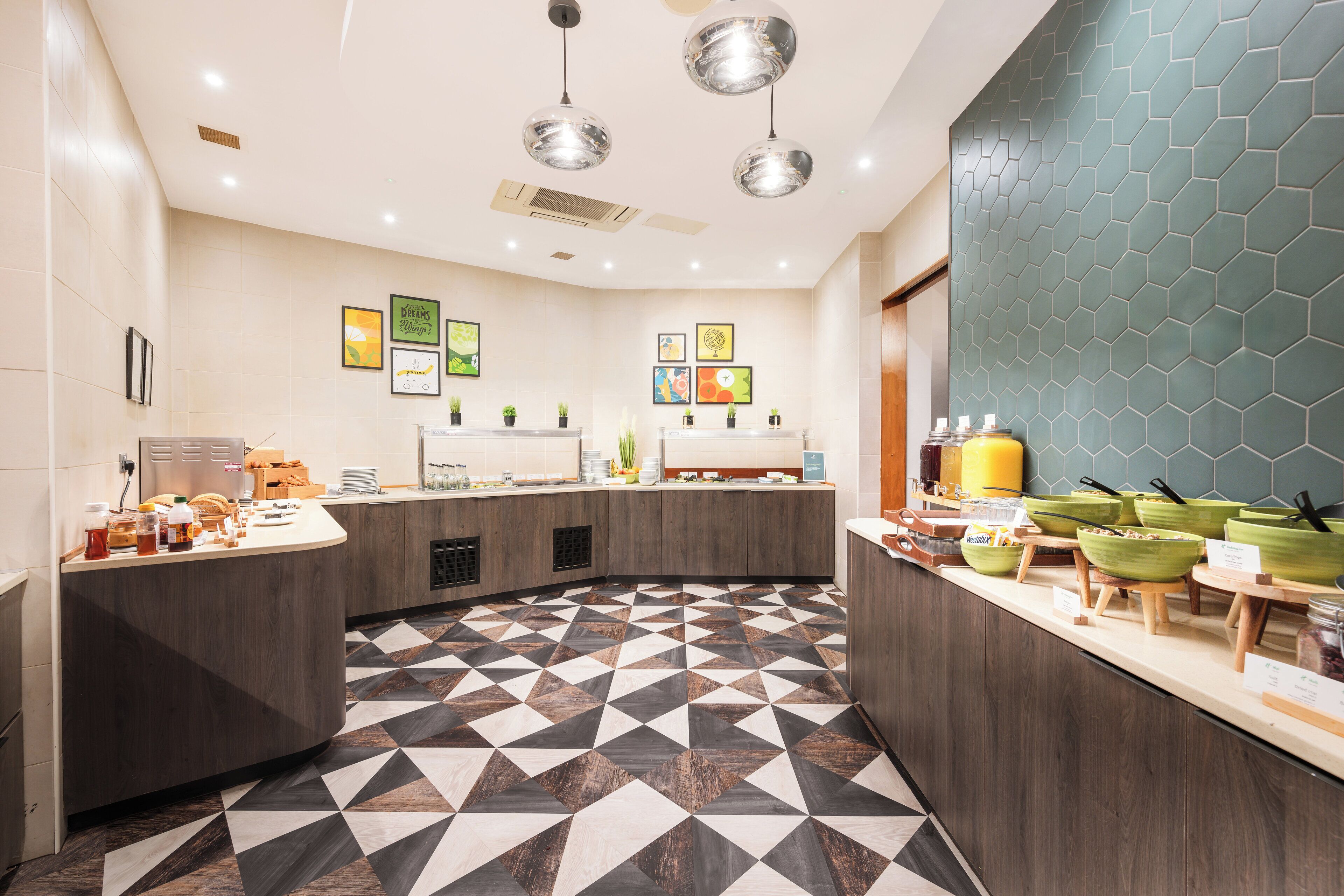Photo - Holiday Inn Norwich City, An Ihg